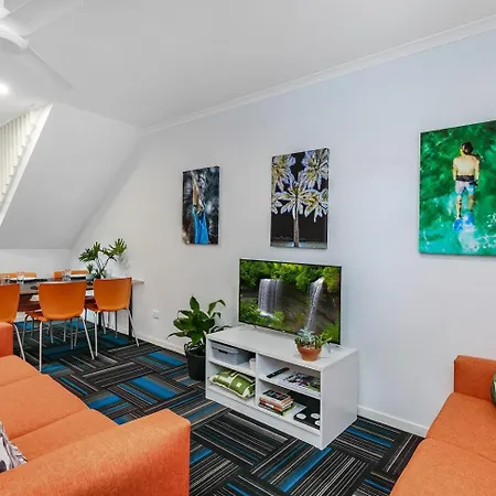 Redhill Cairns Living - Pembroke St-2